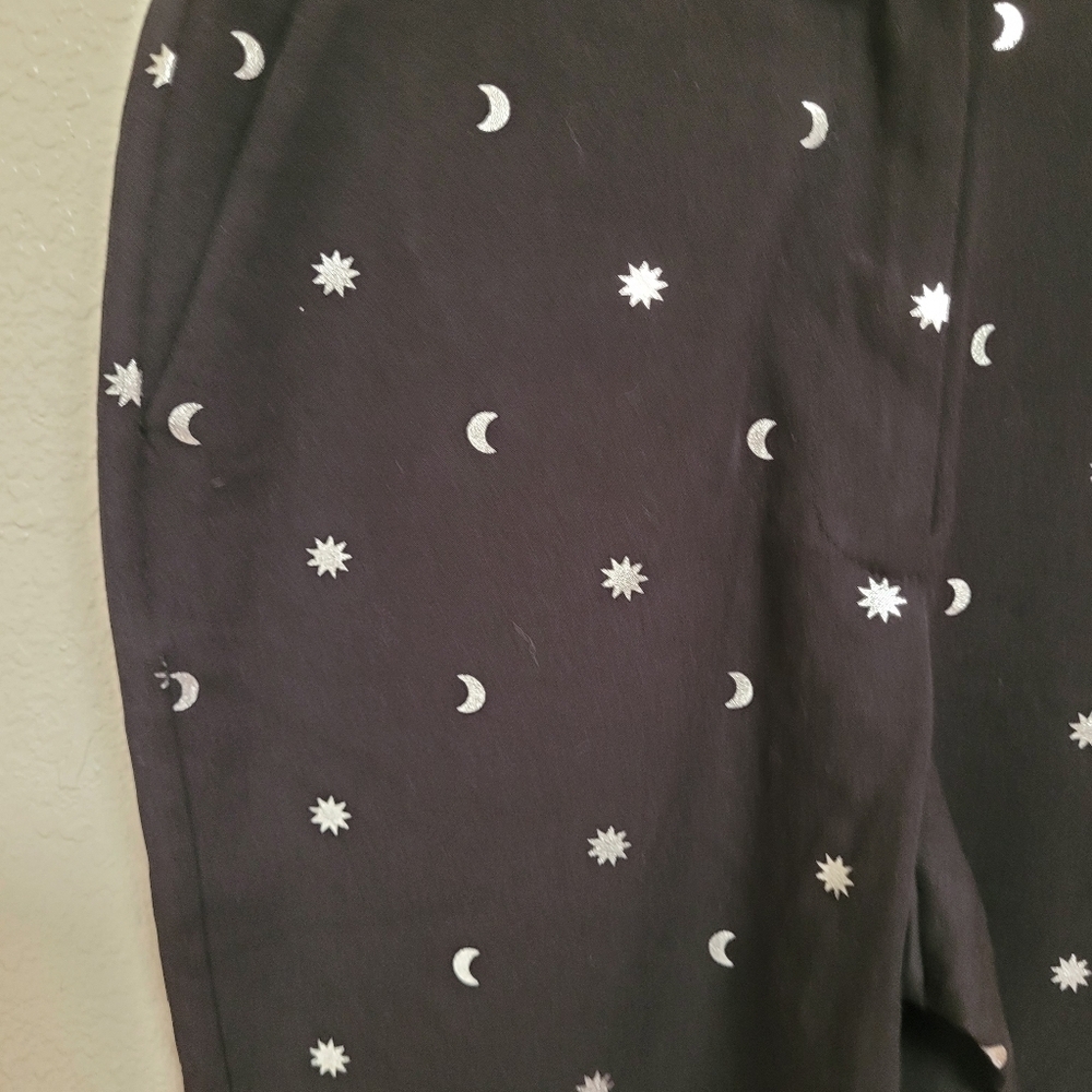 NWT Modcloth Twill Moon and Stars Black and Silver Pants - Picture 4 of 5